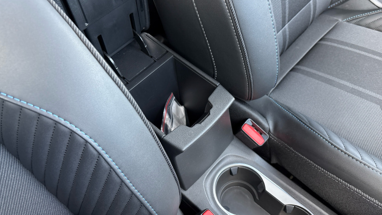 Renault Symbioz 1.6 E-Tech FHEV 145 Iconic Esprit Alpine 5dr Auto Hybrid Estate